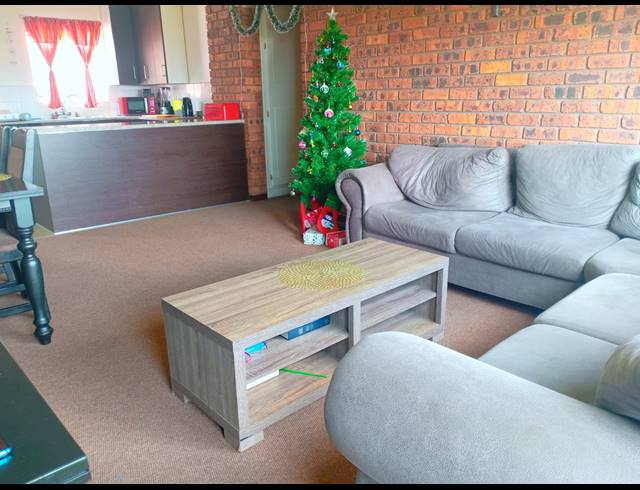 3 BEDROOM SECTIONAL TITLE FOR SALE IN NOORDRAND